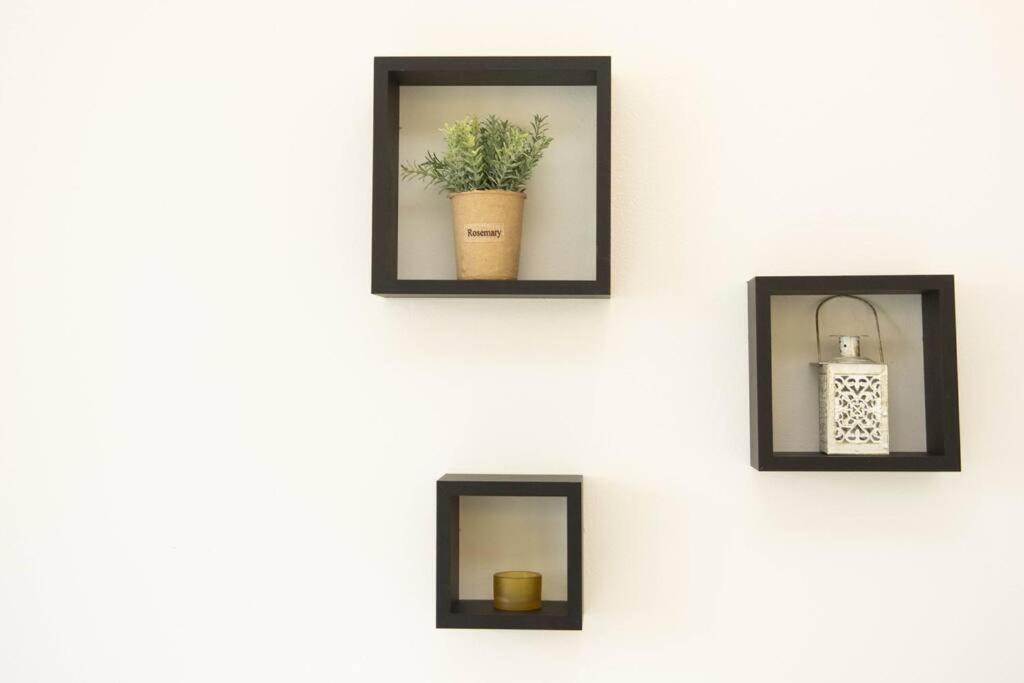 Cute And Sunny - Location Apartment *